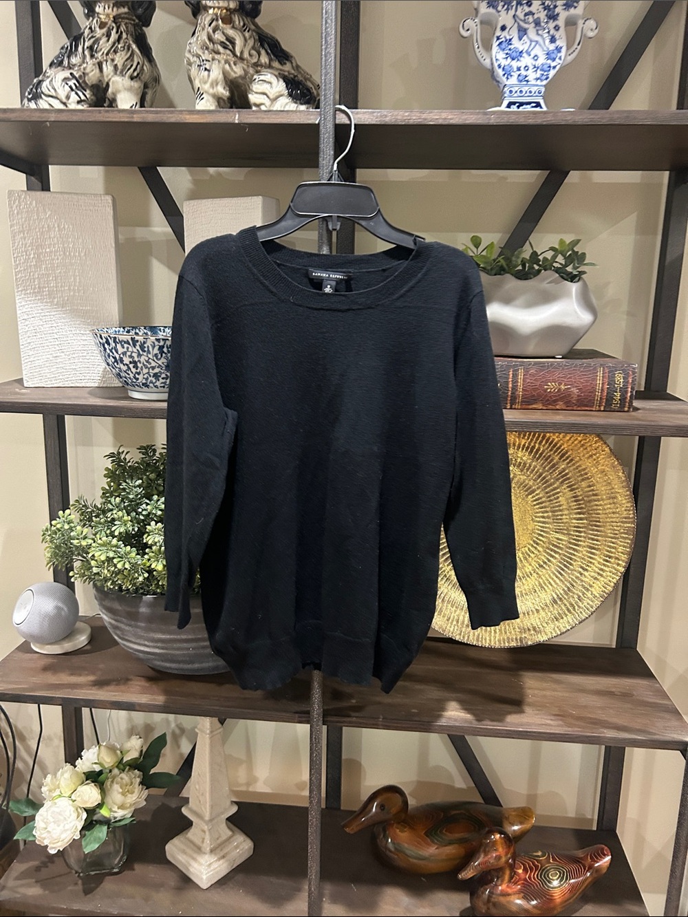 Banana Republic med Womens Black Crewneck Sweater